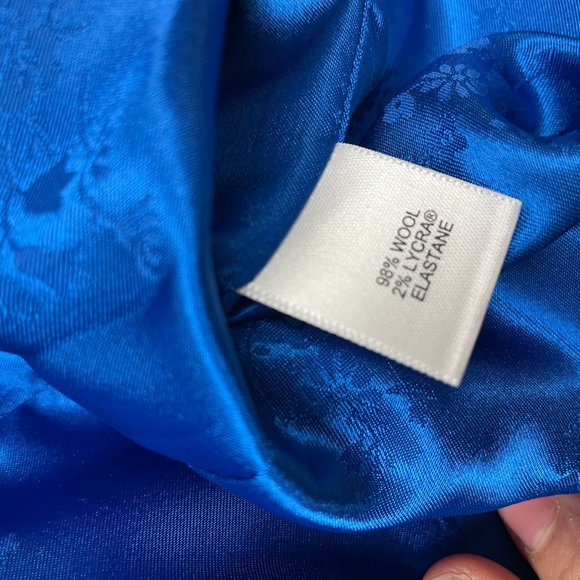 Eclectic Button Striped Blazer - Picture 4 of 6